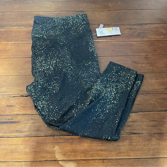 Zella Black and Yellow Performance Leggings 2X - Picture 9 of 9